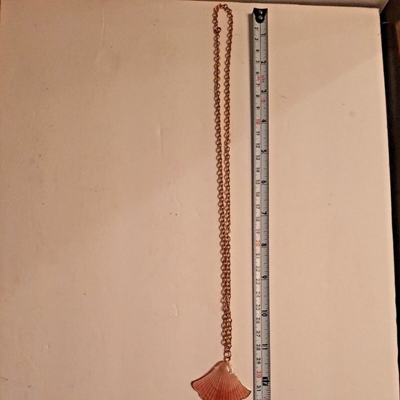 Pink Shell Necklace Gold 23" Chain - Picture 8 of 9